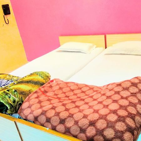 Shree Sai Paying Guest House Varanasi Exterior photo