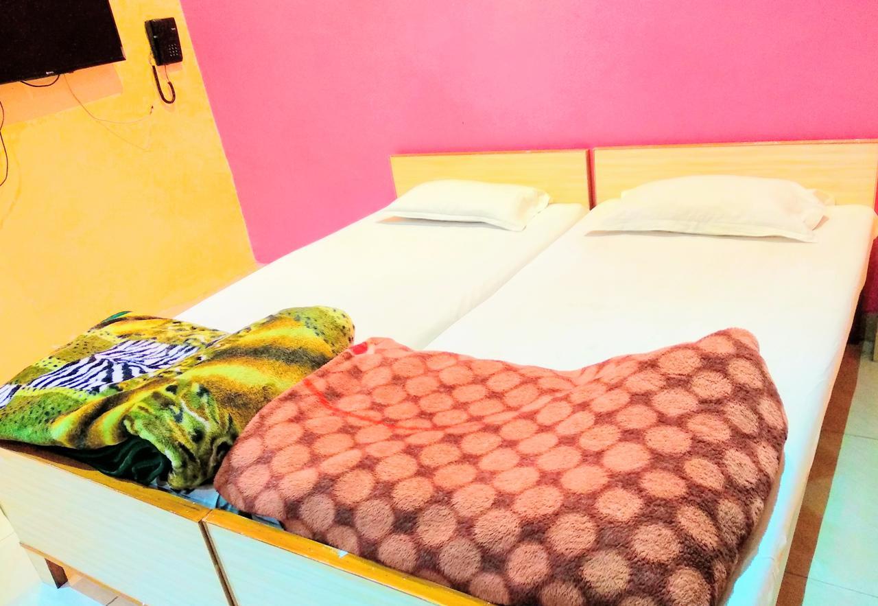 Shree Sai Paying Guest House Varanasi Exterior photo